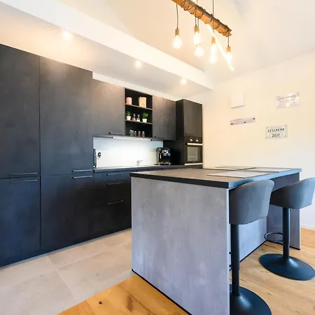 Schwarzwald Penthus * 카펠로덱